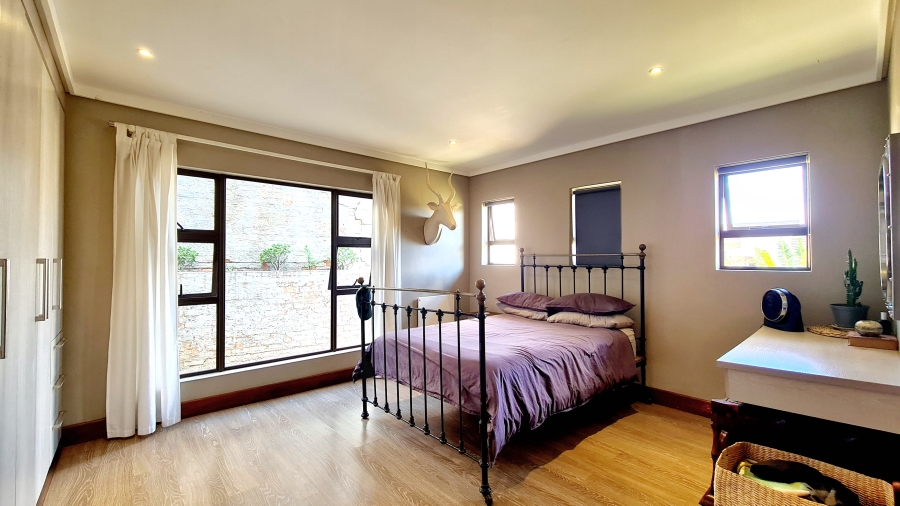 4 Bedroom Property for Sale in Sable Hills Gauteng