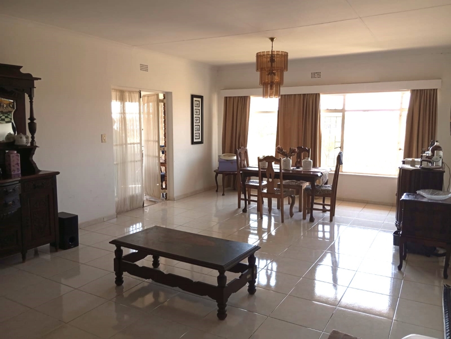 2 Bedroom Property for Sale in Greenhills Gauteng