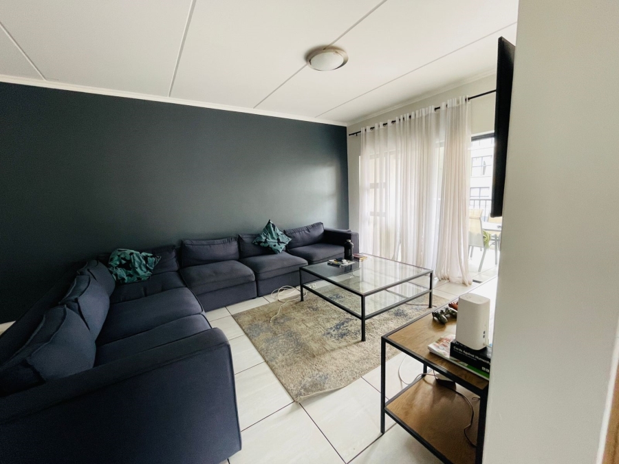 To Let 3 Bedroom Property for Rent in Waterfall Gauteng