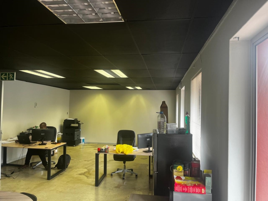 To Let commercial Property for Rent in Greenstone Hill Gauteng