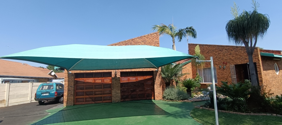 3 Bedroom Property for Sale in Doornpoort Gauteng