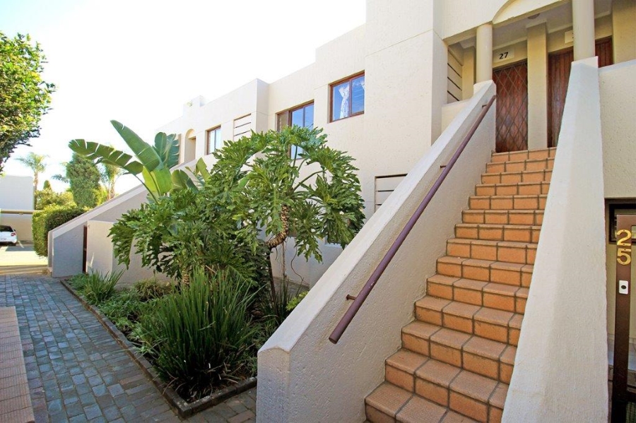 To Let 2 Bedroom Property for Rent in Marais Steyn Park Gauteng