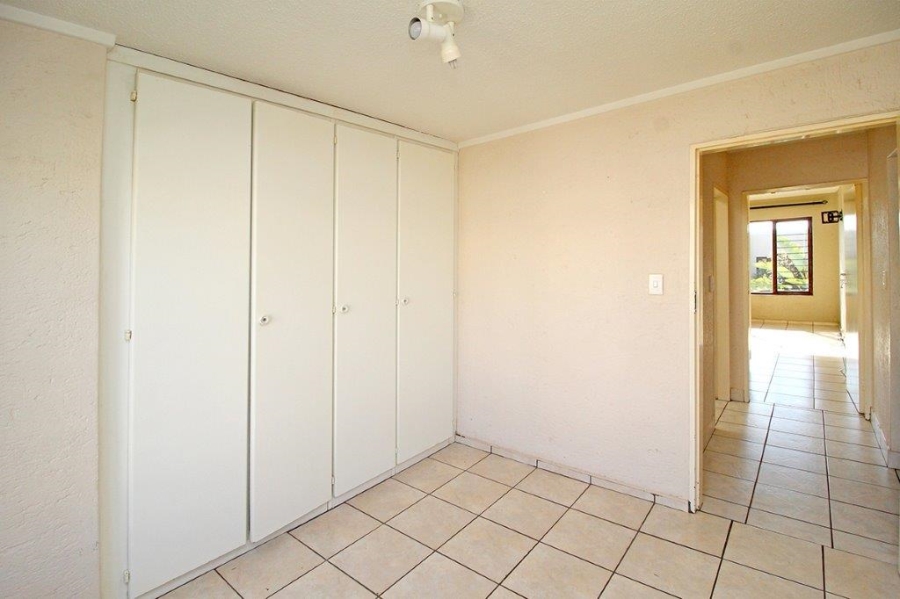 To Let 2 Bedroom Property for Rent in Marais Steyn Park Gauteng