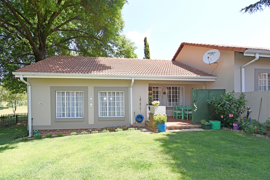 2 Bedroom Property for Sale in Thornhill Estate Gauteng