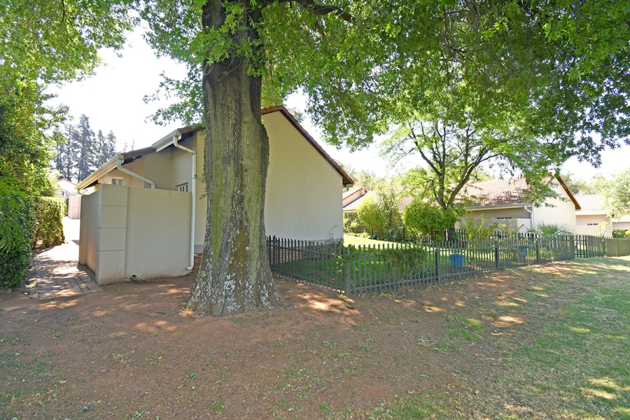 2 Bedroom Property for Sale in Thornhill Estate Gauteng