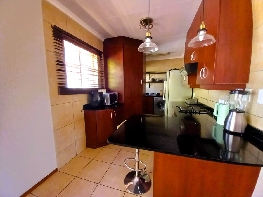 3 Bedroom Property for Sale in Glen Marais Gauteng