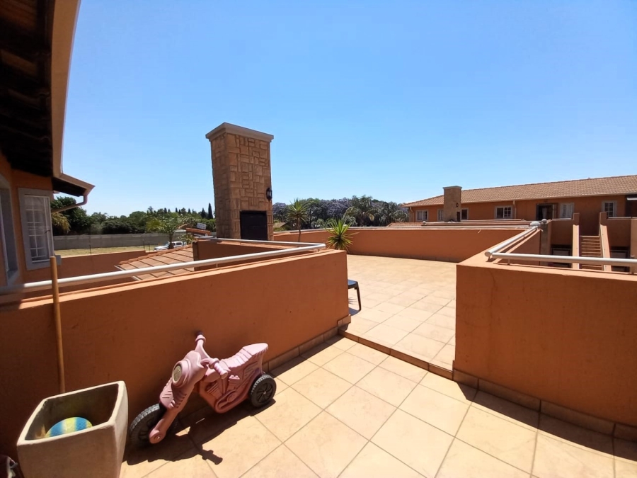 3 Bedroom Property for Sale in Glen Marais Gauteng