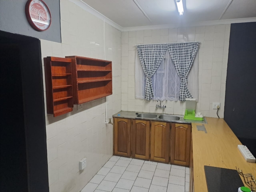 To Let 1 Bedroom Property for Rent in Sharon Park Gauteng