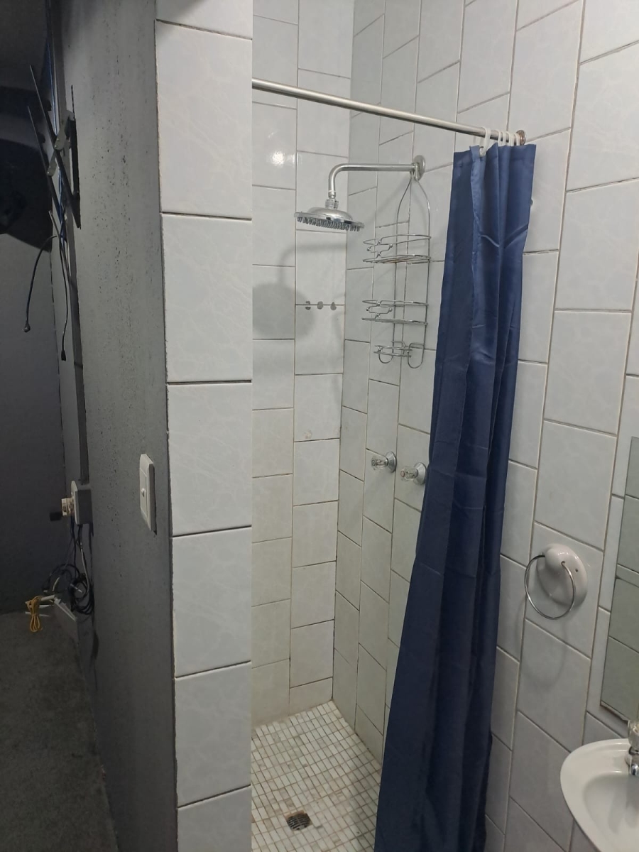 To Let 1 Bedroom Property for Rent in Sharon Park Gauteng