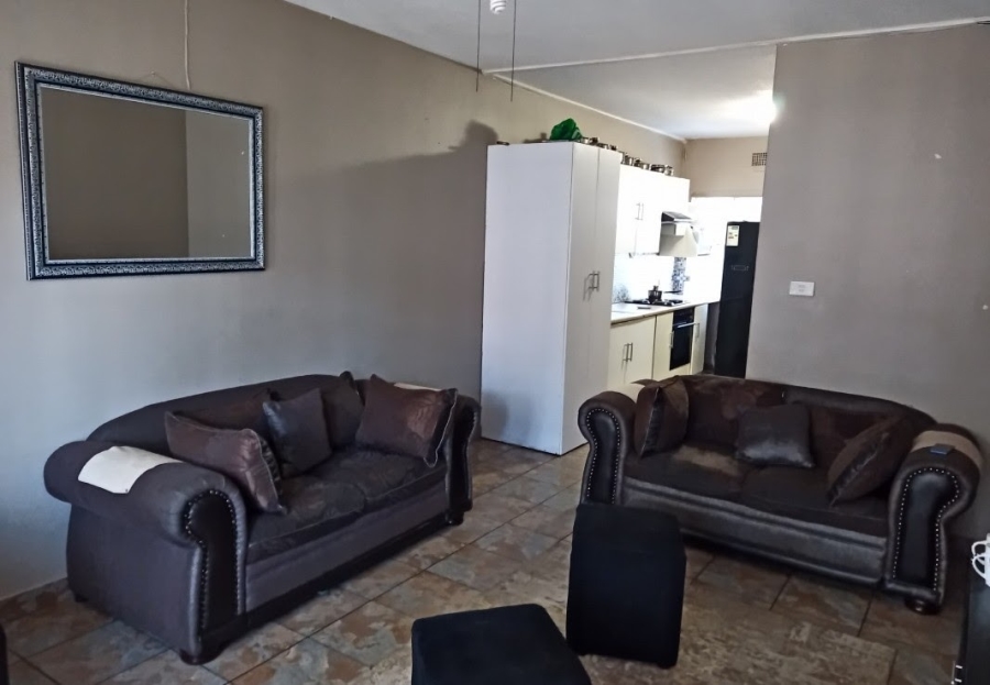 To Let 2 Bedroom Property for Rent in Brakpan Central Gauteng