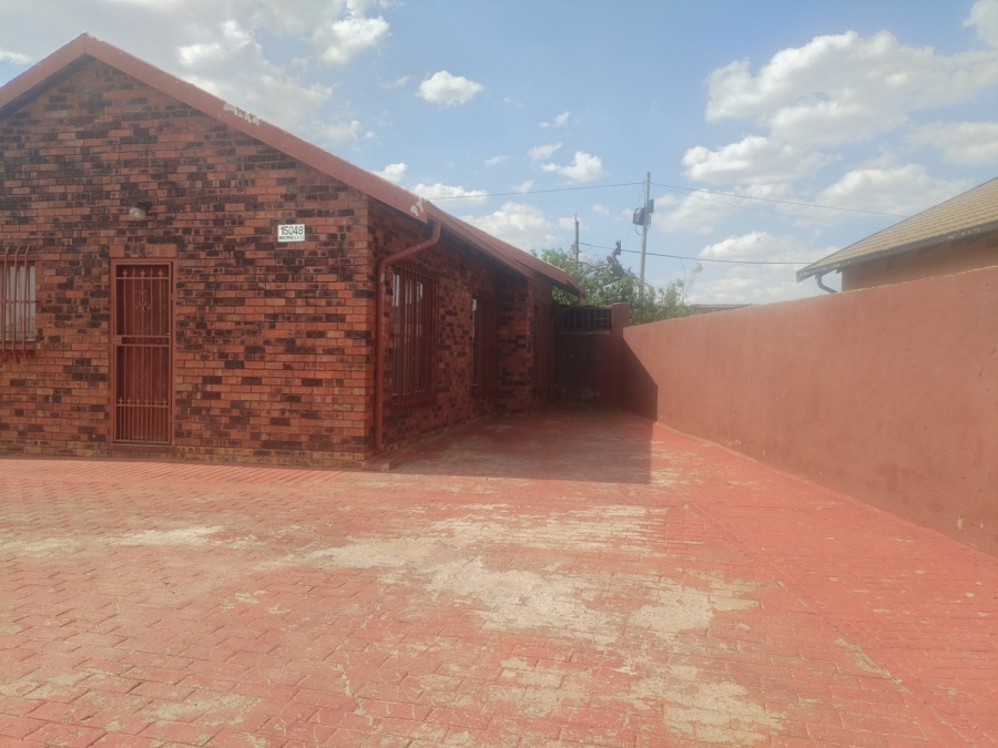 2 Bedroom Property for Sale in Tsakane Gauteng