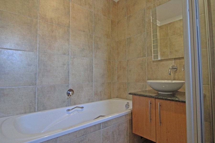 2 Bedroom Property for Sale in Rivonia Gauteng