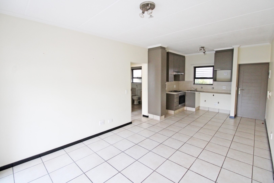 To Let 1 Bedroom Property for Rent in Bryanston Gauteng