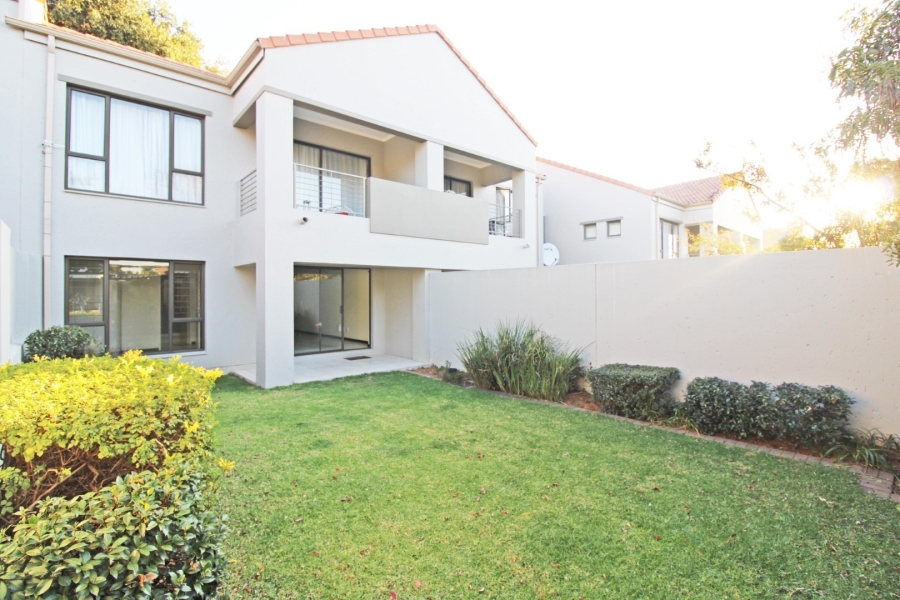 To Let 1 Bedroom Property for Rent in Bryanston Gauteng