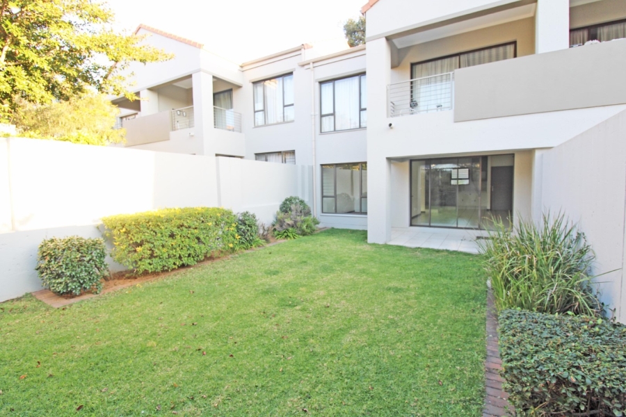 To Let 1 Bedroom Property for Rent in Bryanston Gauteng