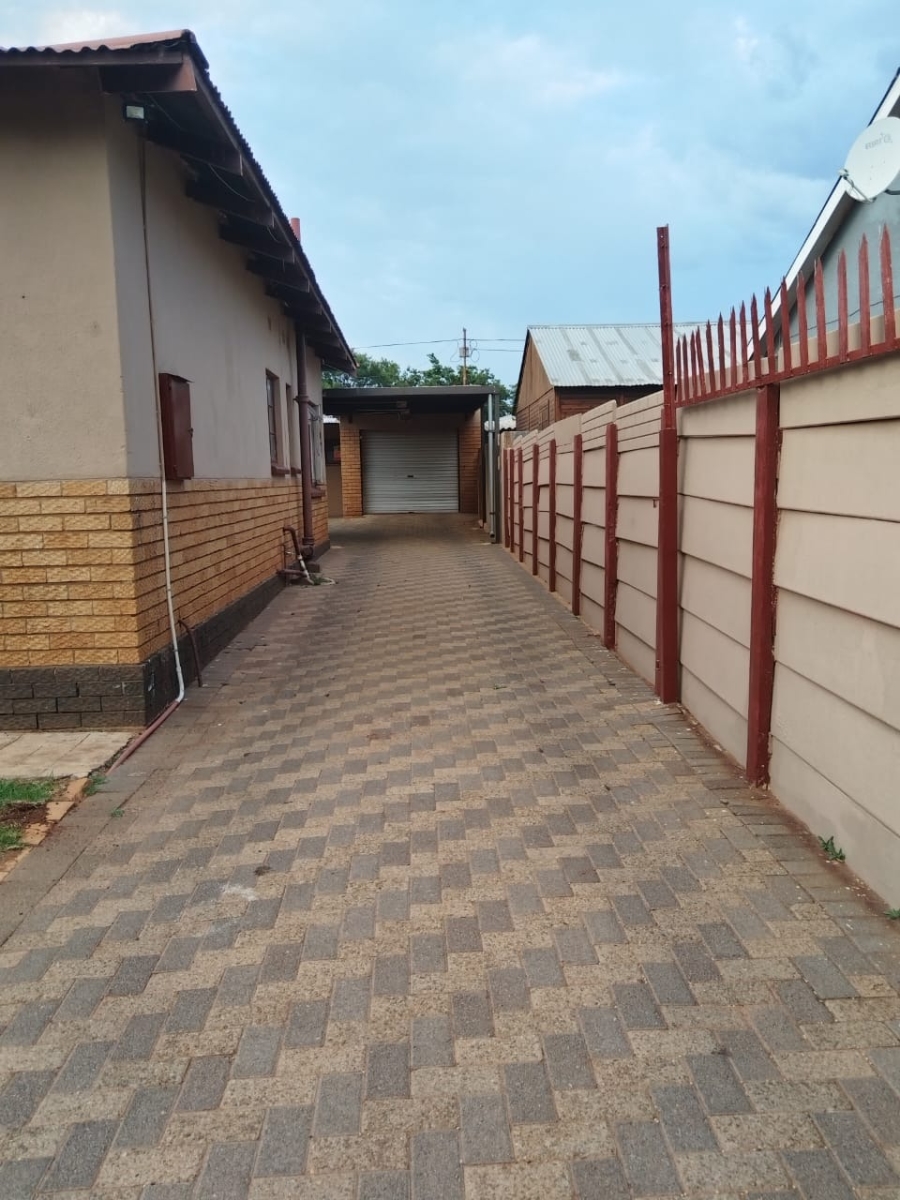 3 Bedroom Property for Sale in Randgate Gauteng