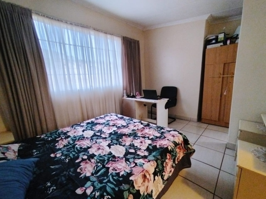 3 Bedroom Property for Sale in Randgate Gauteng