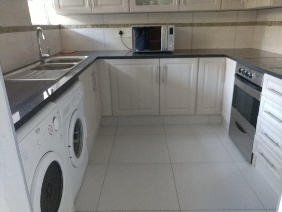 To Let 3 Bedroom Property for Rent in Morningside Gauteng