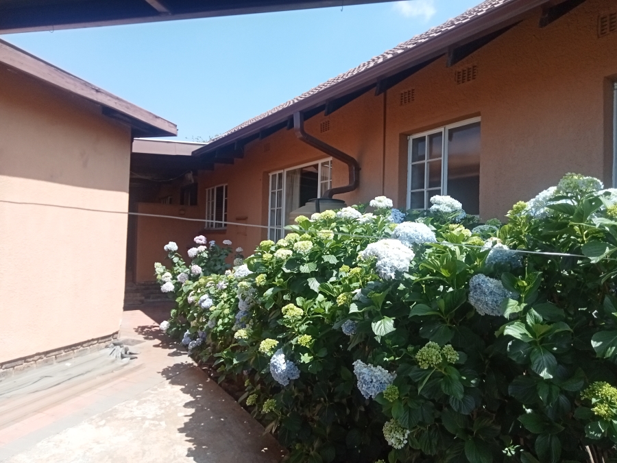 4 Bedroom Property for Sale in Doringkloof Gauteng