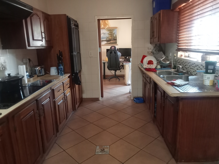 4 Bedroom Property for Sale in Doringkloof Gauteng