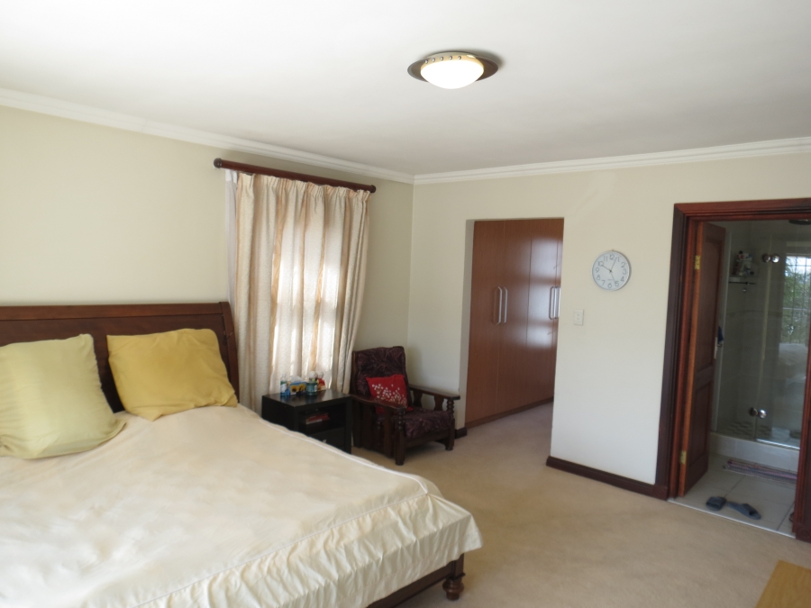 To Let 4 Bedroom Property for Rent in Greenstone Hill Gauteng