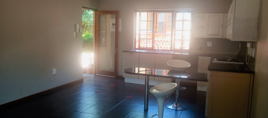 To Let 2 Bedroom Property for Rent in Parkwood Gauteng