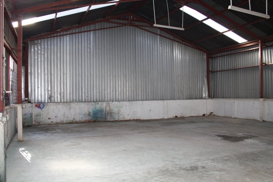 To Let commercial Property for Rent in Anderbolt Gauteng