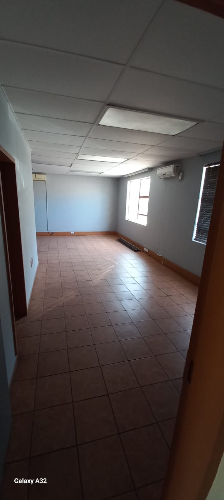 To Let commercial Property for Rent in Anderbolt Gauteng