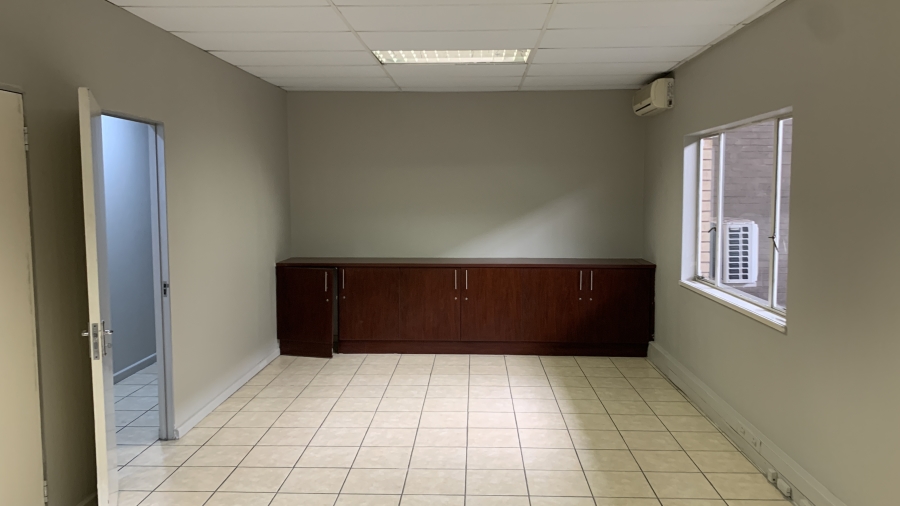 To Let commercial Property for Rent in Spartan Gauteng