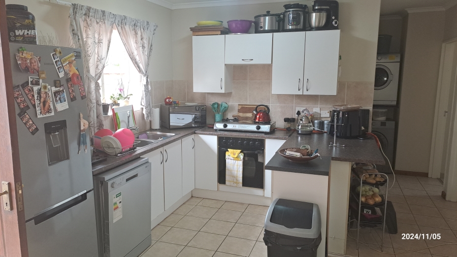 To Let 2 Bedroom Property for Rent in Montana Gauteng