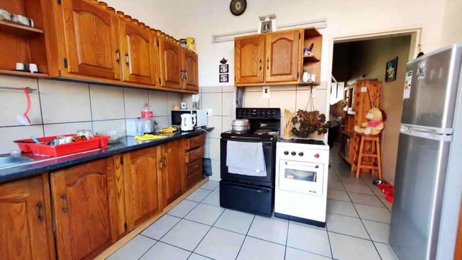 2 Bedroom Property for Sale in Three Rivers Proper Gauteng