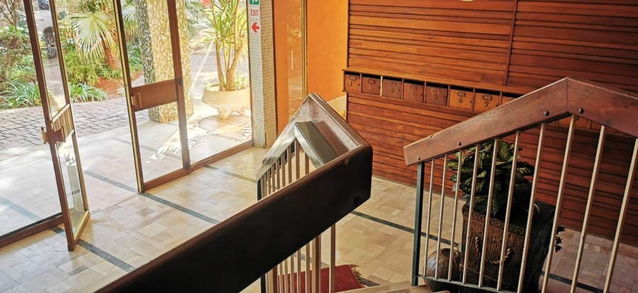 2 Bedroom Property for Sale in Three Rivers Proper Gauteng