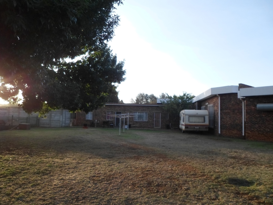 1 Bedroom Property for Sale in Van Der Merwes Kroon Gauteng