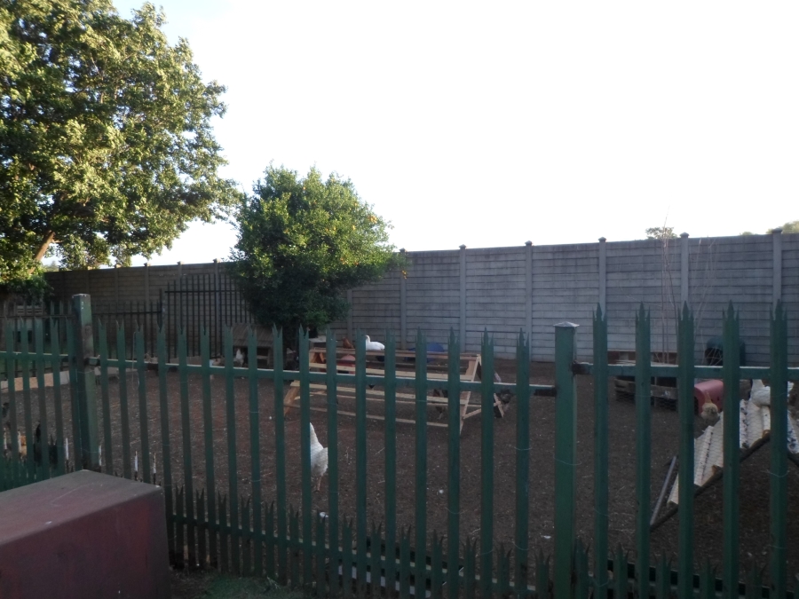 1 Bedroom Property for Sale in Van Der Merwes Kroon Gauteng