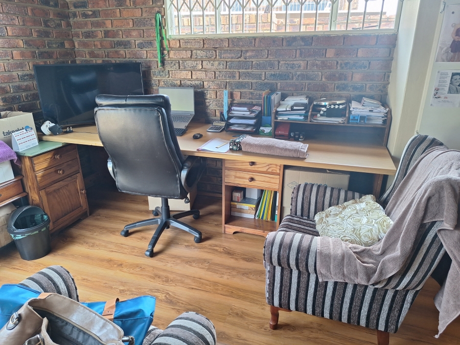 3 Bedroom Property for Sale in Meyerton Central Gauteng