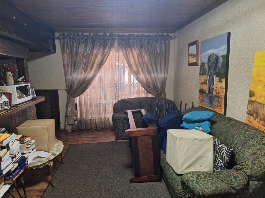 3 Bedroom Property for Sale in Meyerton Central Gauteng