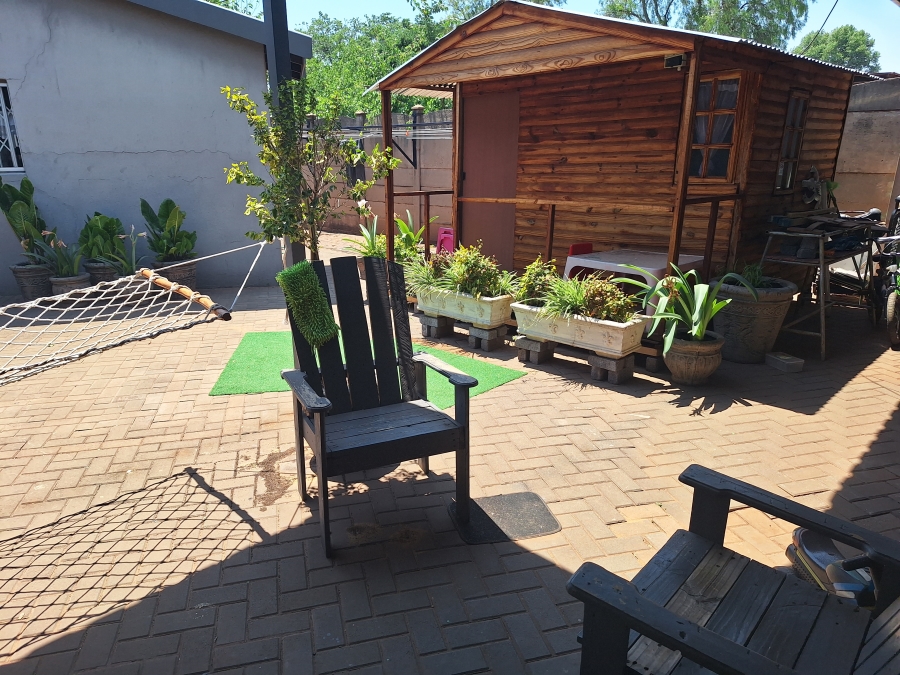 3 Bedroom Property for Sale in Meyerton Central Gauteng