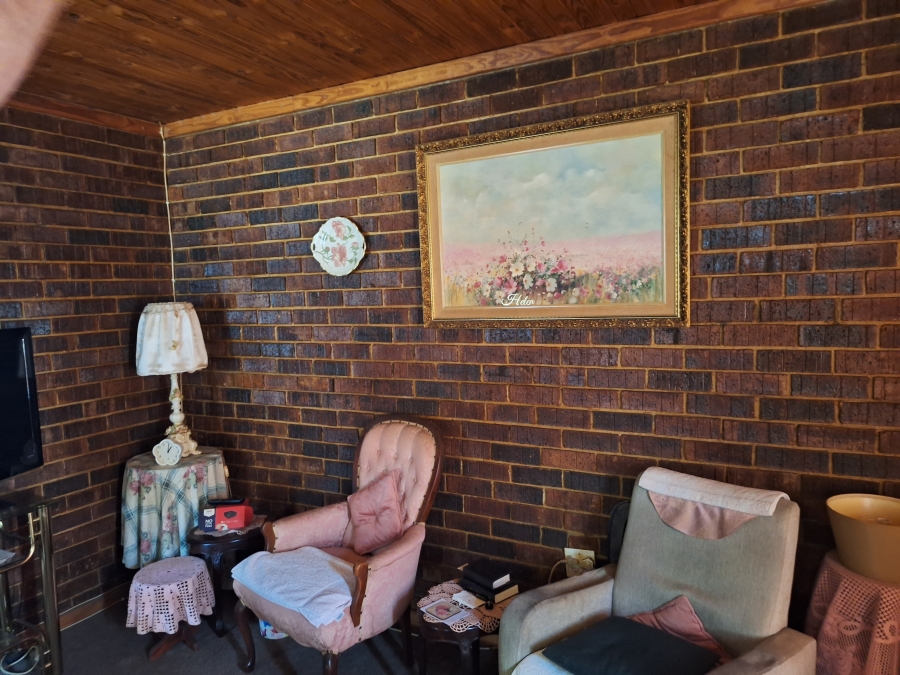 3 Bedroom Property for Sale in Meyerton Central Gauteng