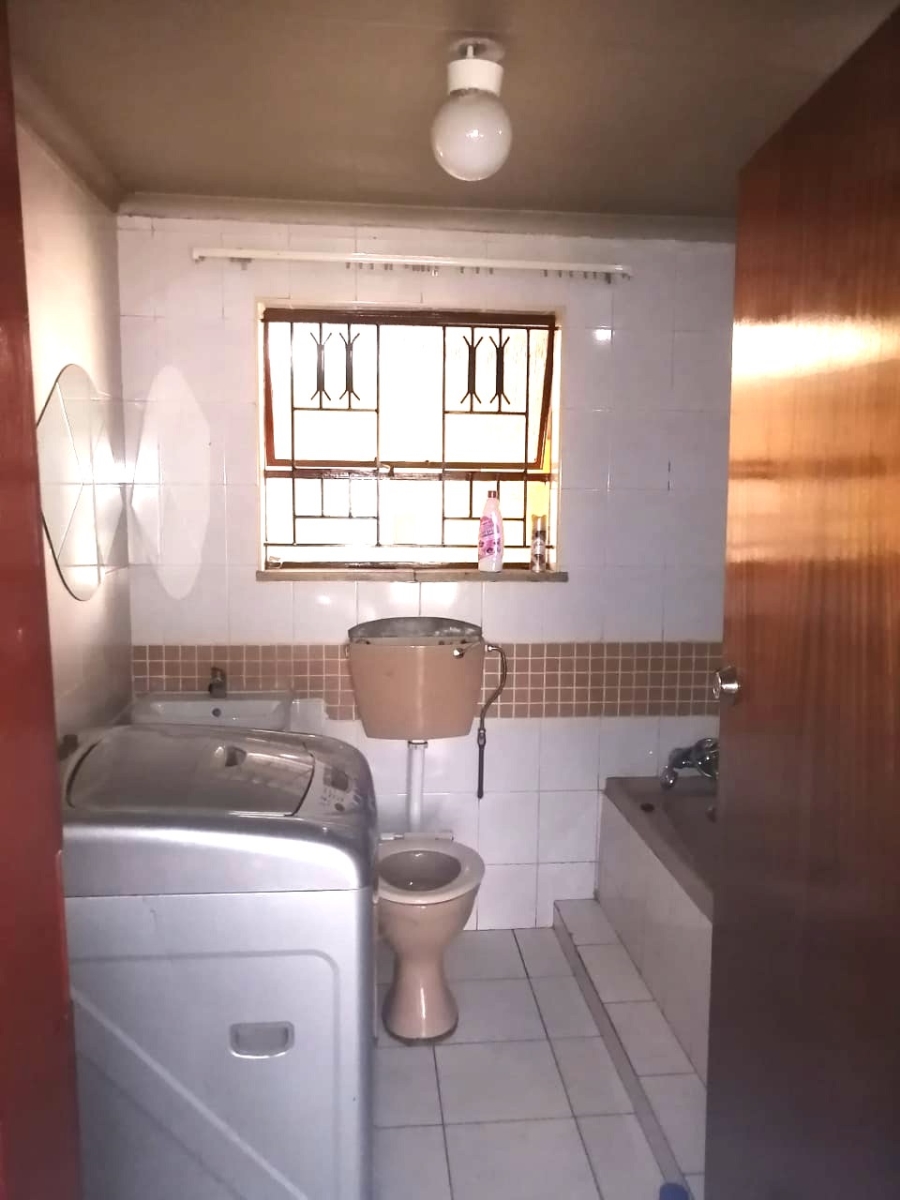 3 Bedroom Property for Sale in Moseleke East Gauteng