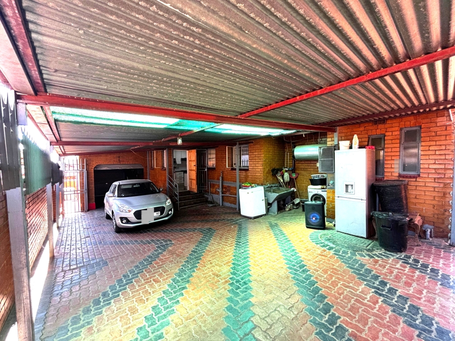 3 Bedroom Property for Sale in Hospital View Gauteng