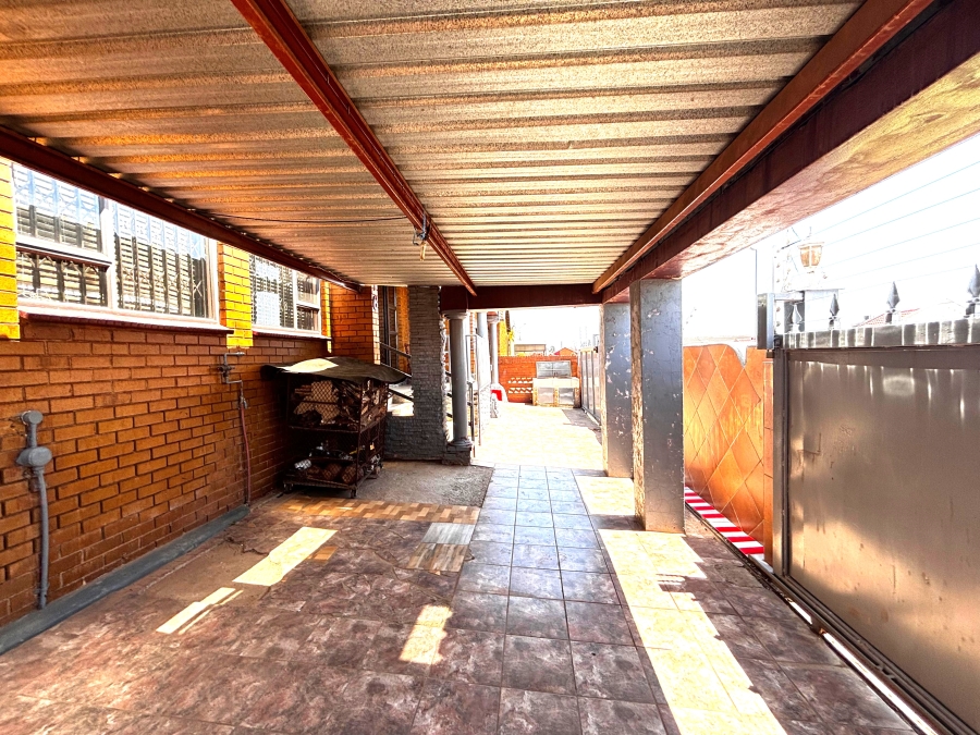 3 Bedroom Property for Sale in Hospital View Gauteng