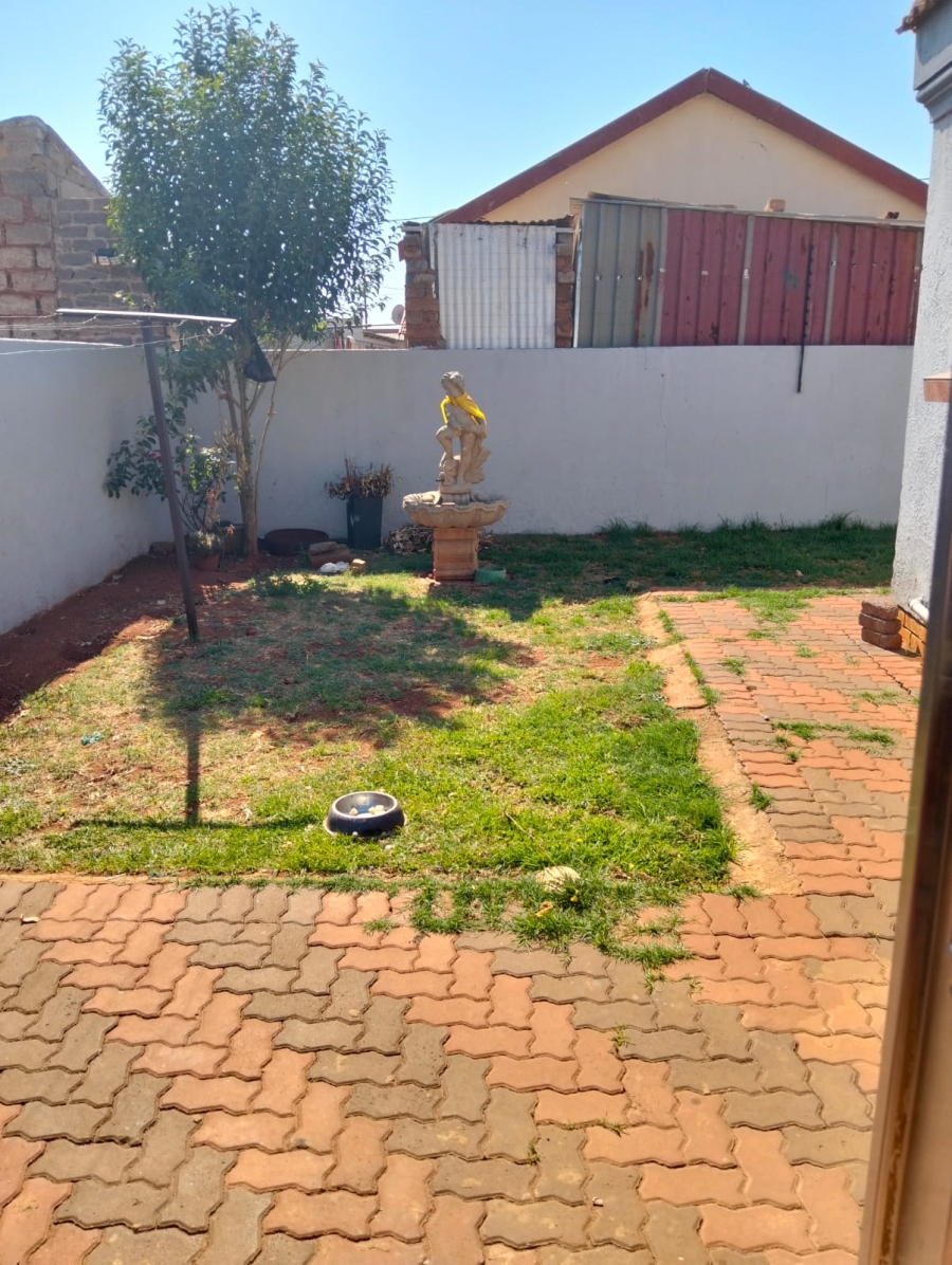 3 Bedroom Property for Sale in Vosloorus Ext 6 Gauteng