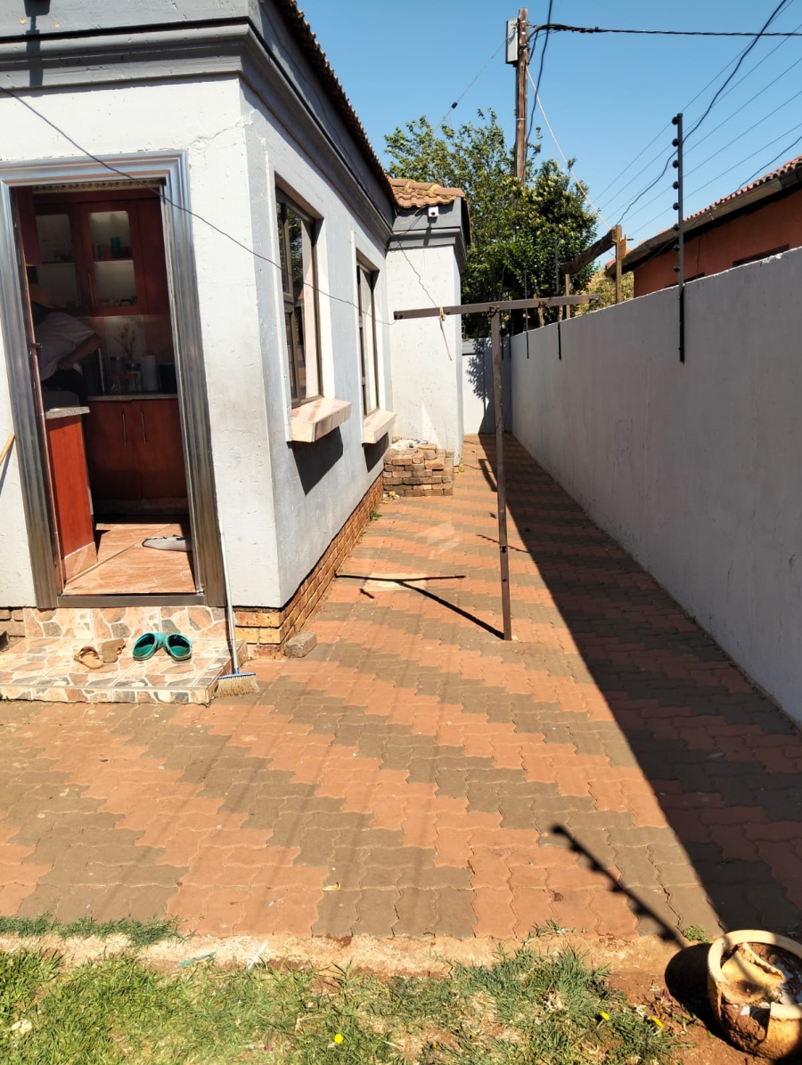 3 Bedroom Property for Sale in Vosloorus Ext 6 Gauteng