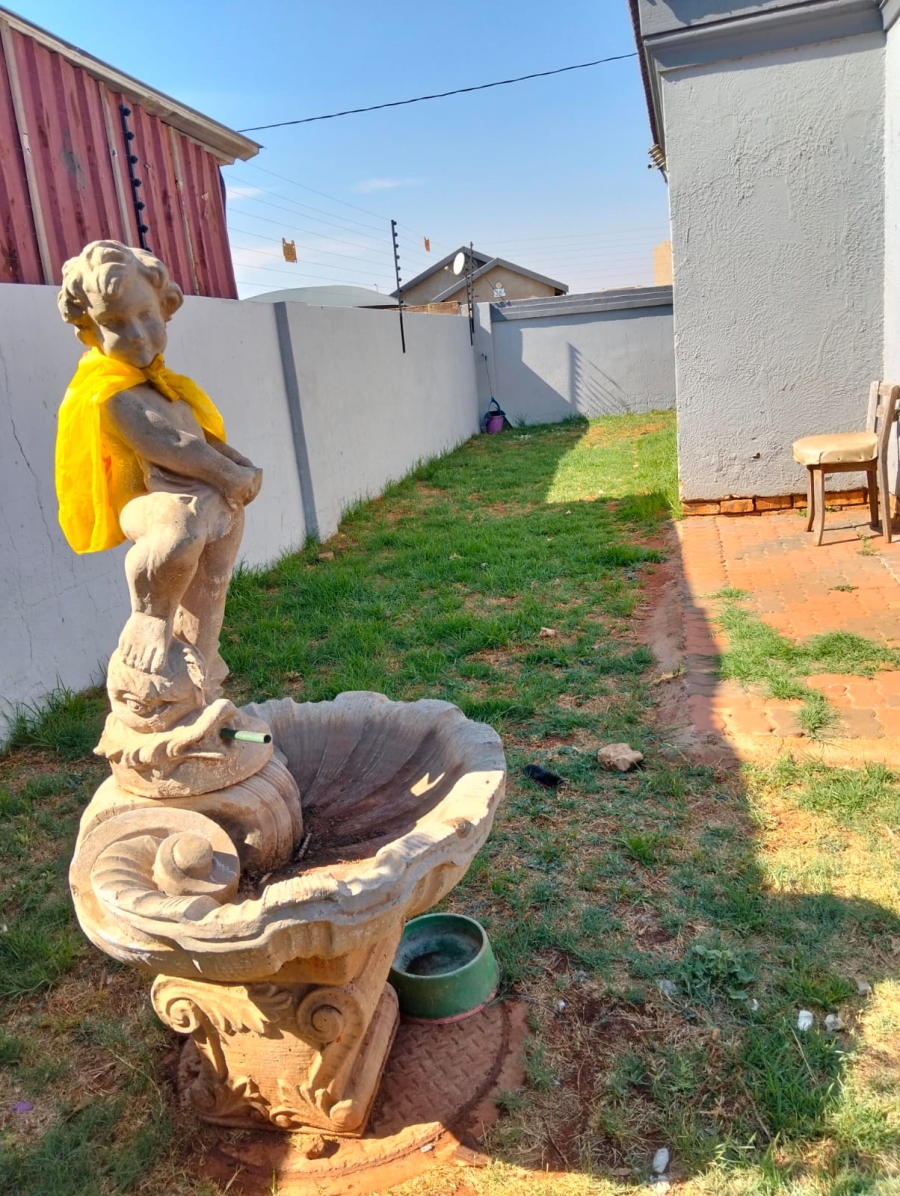 3 Bedroom Property for Sale in Vosloorus Ext 6 Gauteng