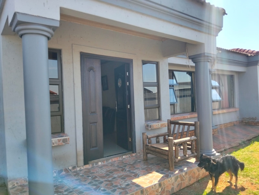 3 Bedroom Property for Sale in Vosloorus Ext 6 Gauteng