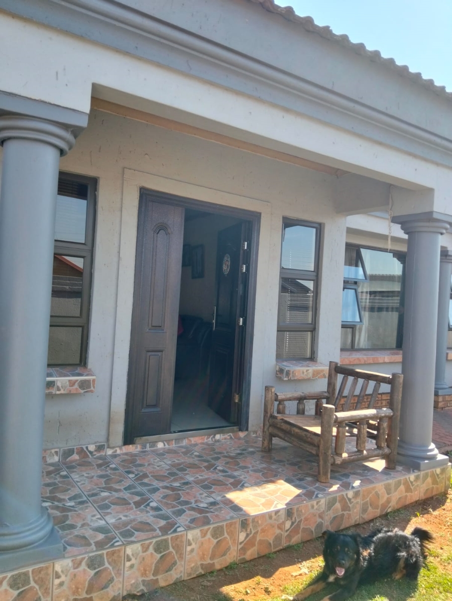 3 Bedroom Property for Sale in Vosloorus Ext 6 Gauteng