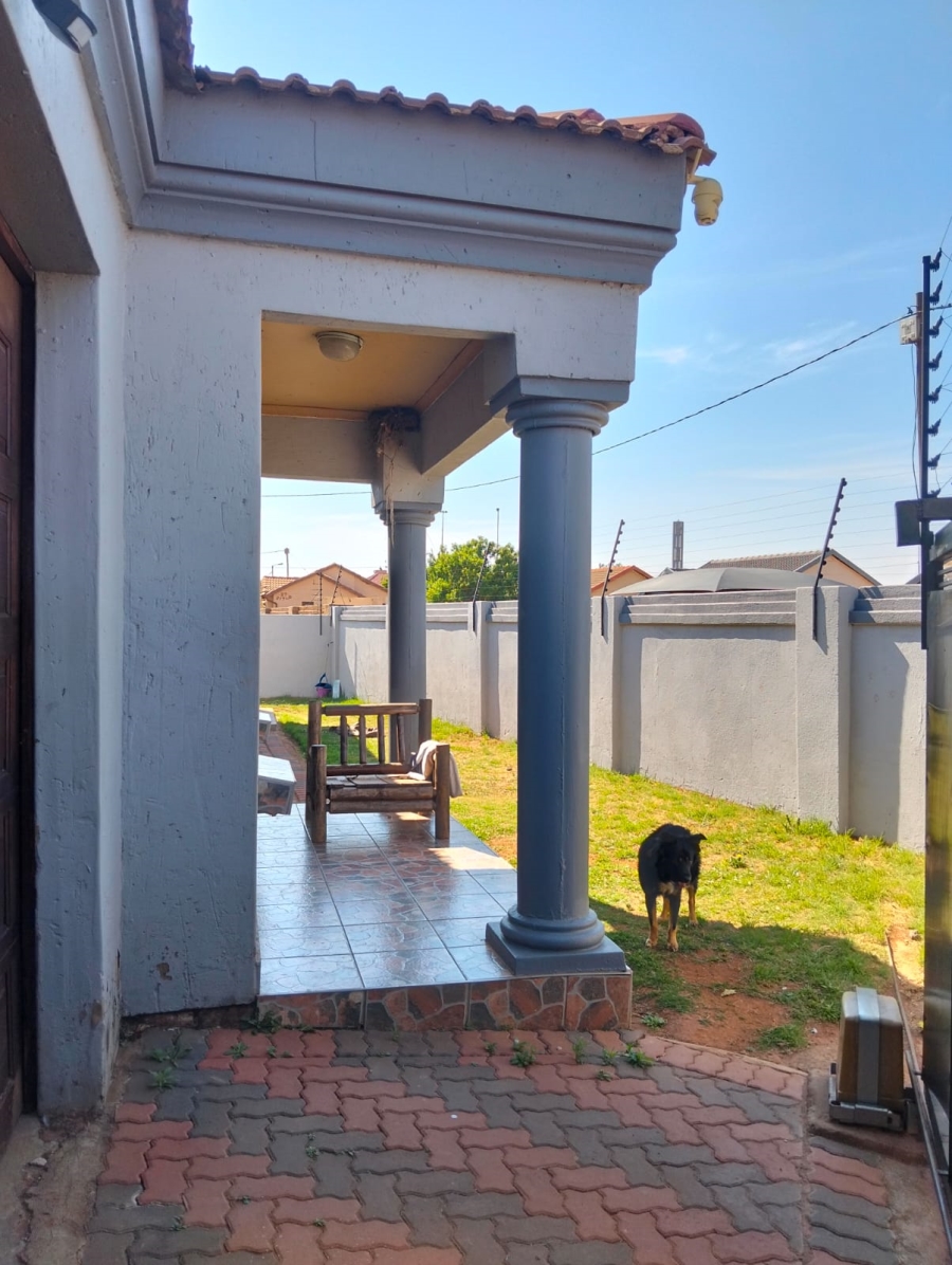 3 Bedroom Property for Sale in Vosloorus Ext 6 Gauteng