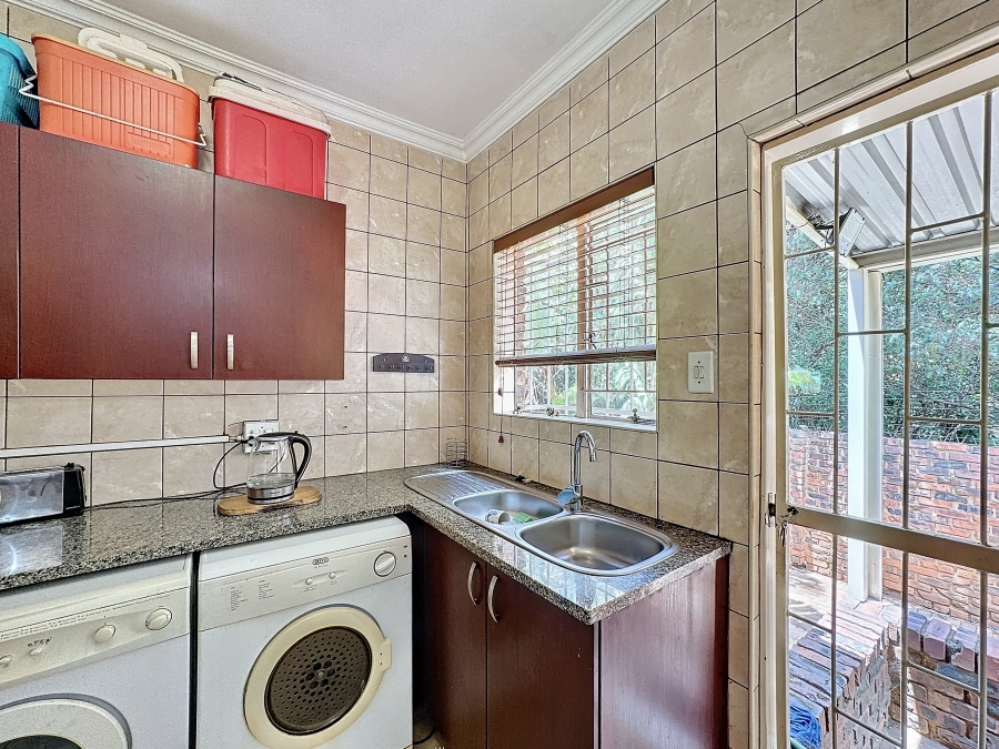 3 Bedroom Property for Sale in La Montagne Gauteng