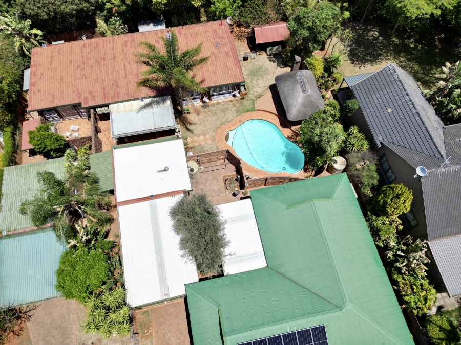 3 Bedroom Property for Sale in La Montagne Gauteng