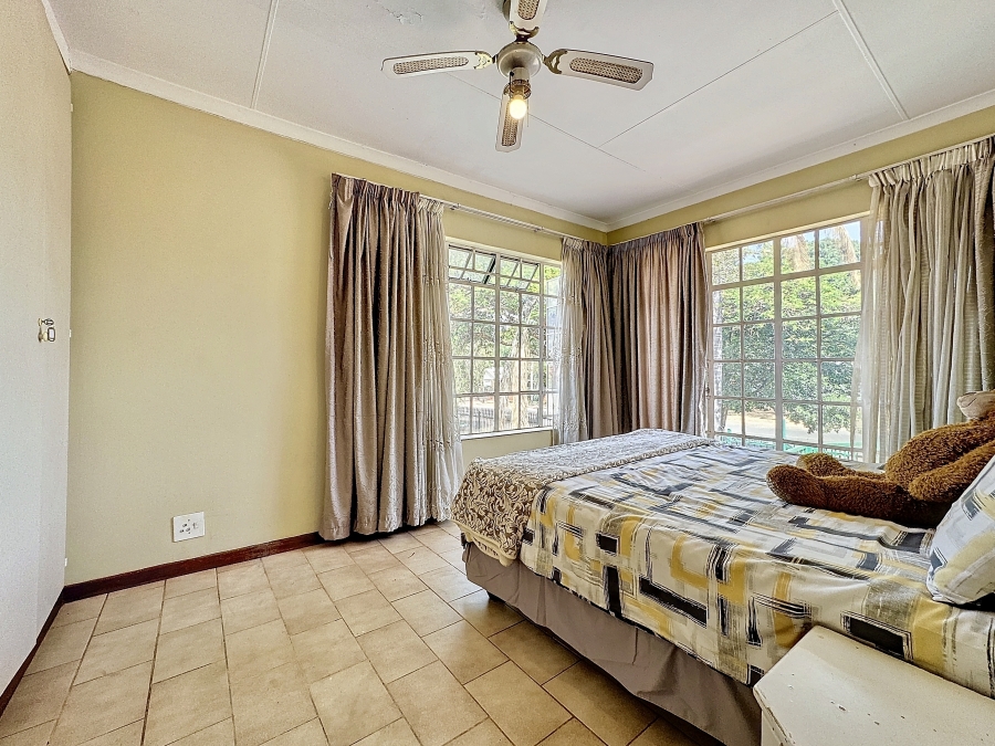 4 Bedroom Property for Sale in Meyerspark Gauteng